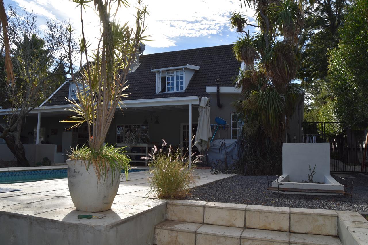 Almond Cottage Bed & Breakfast Somerset West Εξωτερικό φωτογραφία