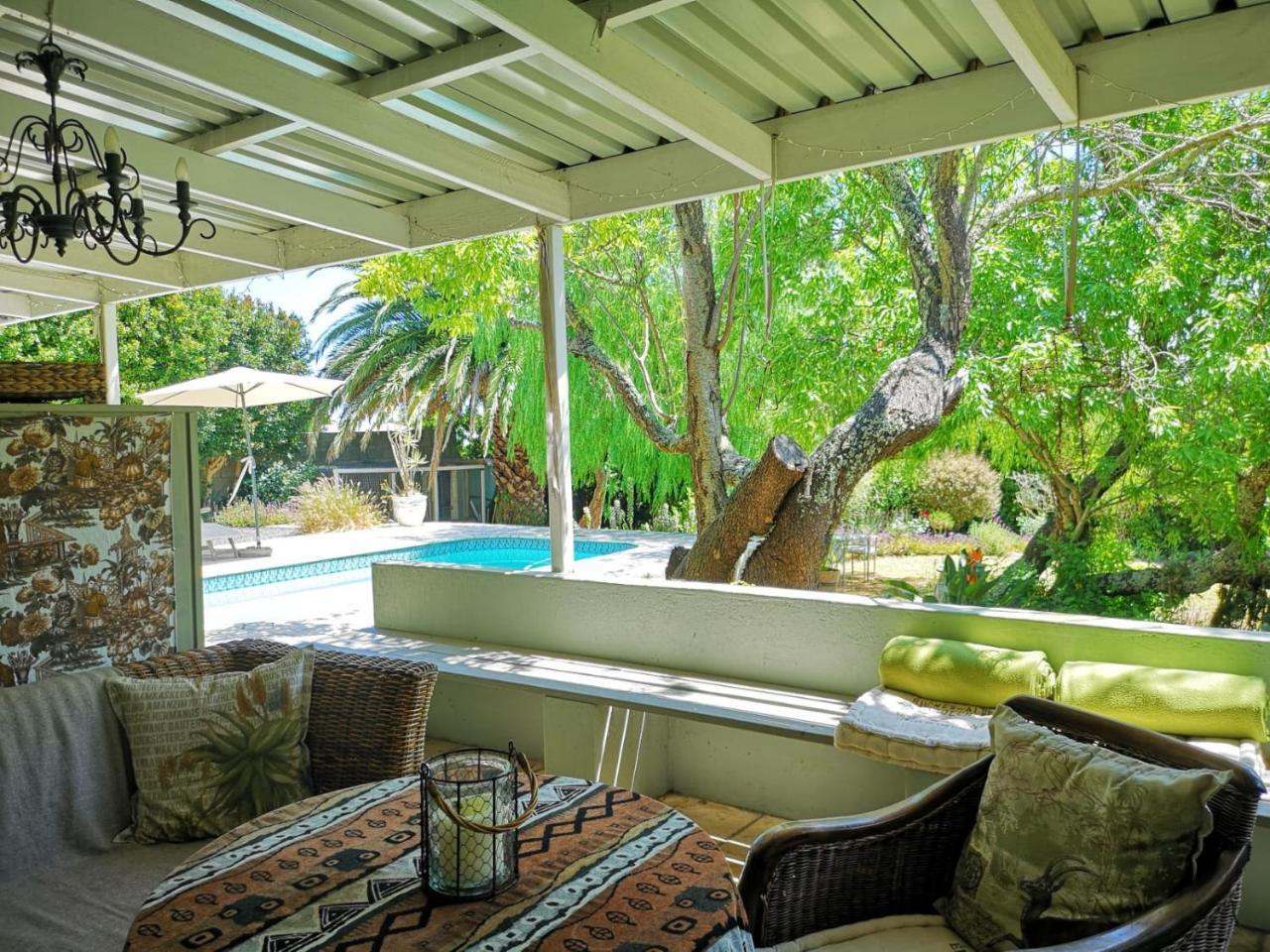 Almond Cottage Bed & Breakfast Somerset West Εξωτερικό φωτογραφία