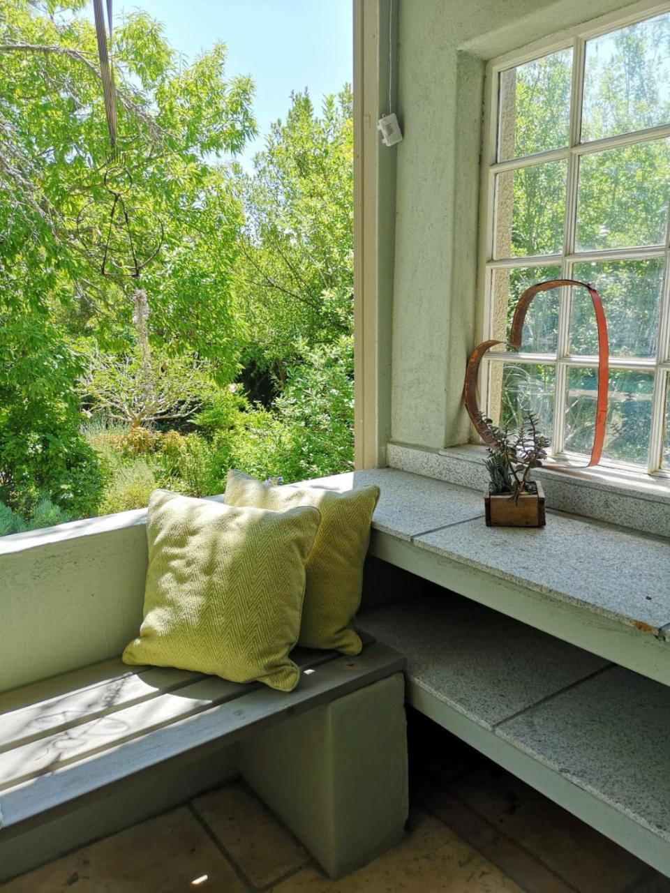 Almond Cottage Bed & Breakfast Somerset West Εξωτερικό φωτογραφία