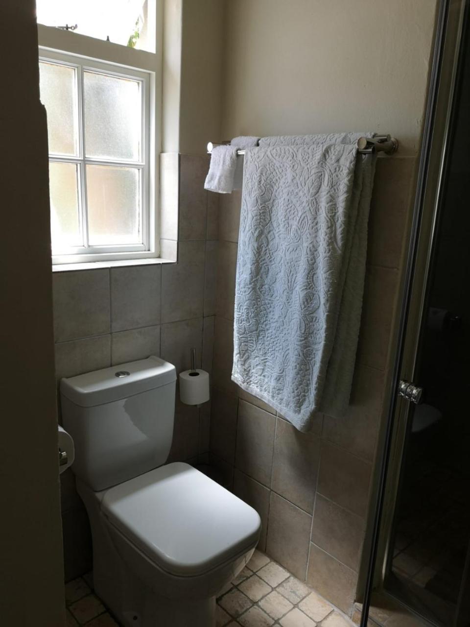 Almond Cottage Bed & Breakfast Somerset West Εξωτερικό φωτογραφία