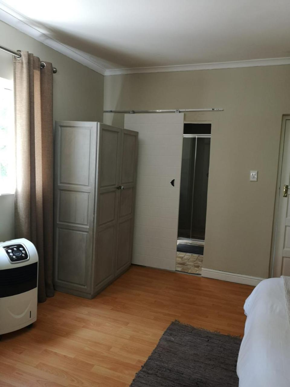 Almond Cottage Bed & Breakfast Somerset West Εξωτερικό φωτογραφία