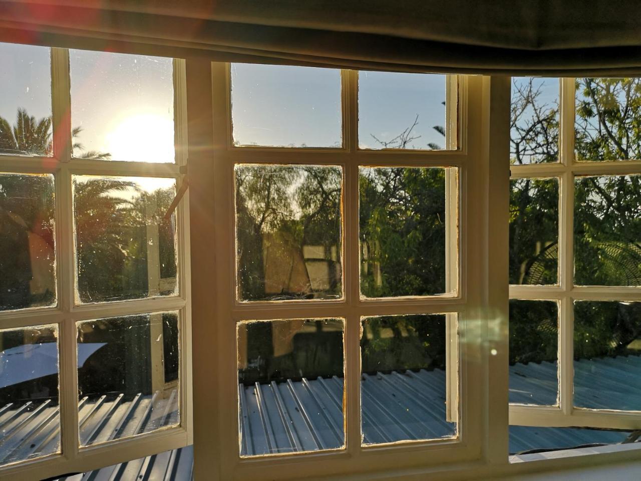 Almond Cottage Bed & Breakfast Somerset West Εξωτερικό φωτογραφία